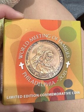 Limited Edition Commemorative Coin - World Meeting of Families Philadelphia 2015